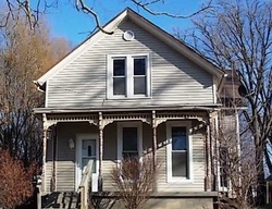 Foreclosure Listing in S CLAYTON ST BLOOMINGTON, IL 61701