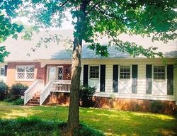 Foreclosure Listing in OAKDALE RD CHARLOTTE, NC 28216