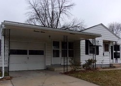 Foreclosure Listing in HAMMOND AVE WATERLOO, IA 50702