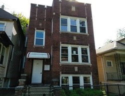 Foreclosure in  S ESCANABA AVE Chicago, IL 60617