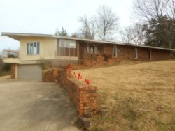 Foreclosure Listing in N COUNTRY CLUB RD MUSKOGEE, OK 74403