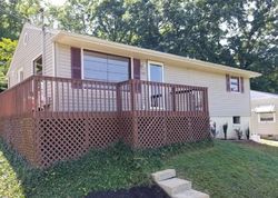 Foreclosure Listing in QUILLEN ST KINGSPORT, TN 37665