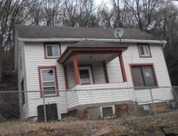 Foreclosure Listing in ROCKDALE RD DUBUQUE, IA 52003