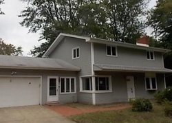  Shawondassee Dr, Eastlake OH