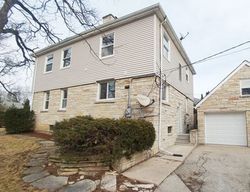 Foreclosure in  HALF DAY RD Highland Park, IL 60035