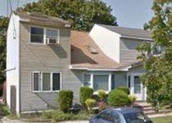  Feustal St, West Babylon NY