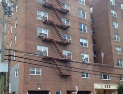 Foreclosure Listing in BRONX RIVER RD APT 6A YONKERS, NY 10704