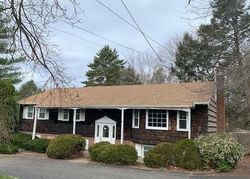 Foreclosure Listing in MAPLEWOOD RD HUNTINGTON STATION, NY 11746