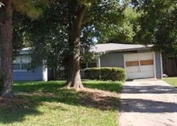 Foreclosure Listing in BELLGREEN PL BEAUMONT, TX 77707