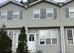 Foreclosure in  HOPE LN Staten Island, NY 10305