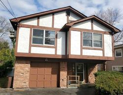 Foreclosure Listing in BENNETT AVE HUNTINGTON STATION, NY 11746