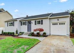 Foreclosure Listing in MORTON BLVD PLAINVIEW, NY 11803