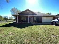 Foreclosure Listing in E 8TH AVE BRISTOW, OK 74010