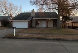 Foreclosure Listing in E LOUISVILLE ST BROKEN ARROW, OK 74014