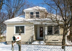 Foreclosure Listing in YORK AVE PAWTUCKET, RI 02861