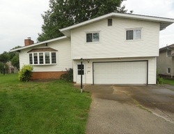 Foreclosure Listing in FAIRWAY DR WICKLIFFE, OH 44092