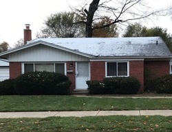 Foreclosure in  MAPLEWOOD ST Livonia, MI 48152