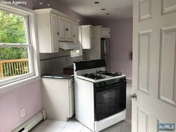 Foreclosure Listing in RIVERVALE RD WESTWOOD, NJ 07675