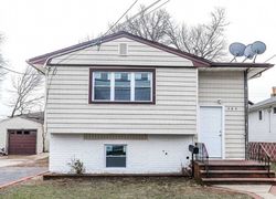 Foreclosure Listing in BROADWAY WESTBURY, NY 11590