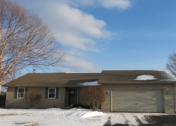 Foreclosure Listing in COBBLESTONE TRL MCHENRY, IL 60050