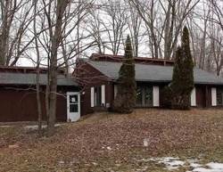 Foreclosure Listing in S GENUINE RD MOUNT PLEASANT, MI 48858