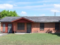  Barnes St, Mission TX