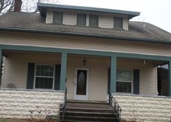 Foreclosure in  N COMMERCIAL ST Benton, IL 62812