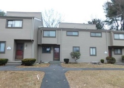 Foreclosure Listing in GREENBRIAR DR APT C FARMINGTON, CT 06032