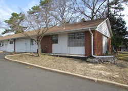 Foreclosure Listing in PORTSMOUTH DR LAKEWOOD, NJ 08701