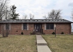 Foreclosure Listing in SAINT CLAIR ST CARLYLE, IL 62231