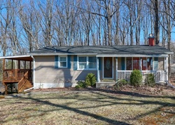 Foreclosure Listing in BANKERT RD HANOVER, PA 17331