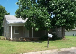 Foreclosure Listing in N FRANKFORT AVE RUSSELLVILLE, AR 72801