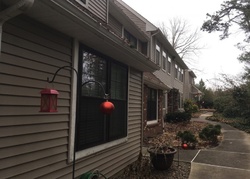  Barnes Ln, Toms River NJ