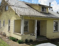 Foreclosure Listing in SE ROBERTS AVE ROSEBURG, OR 97470