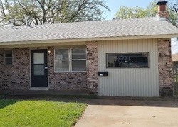 Foreclosure Listing in WRANGLER DR WICHITA FALLS, TX 76306