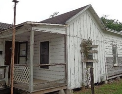 Foreclosure Listing in E ELLA AVE KINGSVILLE, TX 78363