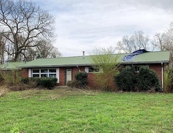 Foreclosure Listing in MAIN ST WARTBURG, TN 37887