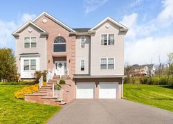 Foreclosure Listing in JACOB WAY PHILLIPSBURG, NJ 08865