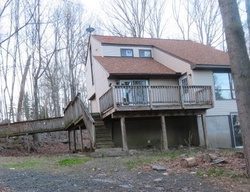 Foreclosure Listing in SAUNDERS DR BUSHKILL, PA 18324