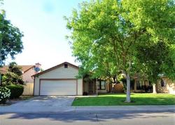 Foreclosure Listing in PENNY LN MODESTO, CA 95354