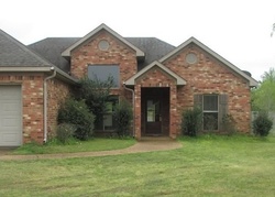 Foreclosure Listing in CARRIAGE LN FLORENCE, MS 39073