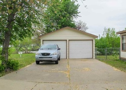 Foreclosure Listing in W FERNWOOD ST WICHITA, KS 67217