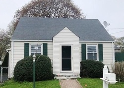 Foreclosure Listing in SHORT BEACH RD EAST HAVEN, CT 06512