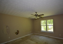 Foreclosure Listing in LYDIA CT TEMPLE, GA 30179