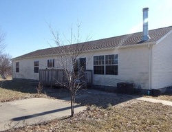 Foreclosure Listing in TRAIL RIDGE DR OZAWKIE, KS 66070