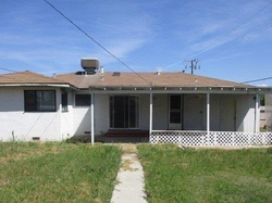 Foreclosure Listing in E SEQUOIA AVE TULARE, CA 93274