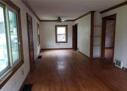 Foreclosure Listing in S MERIDIAN ST RAVENNA, OH 44266