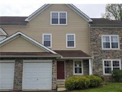  Ridge View Cir, East Stroudsburg PA