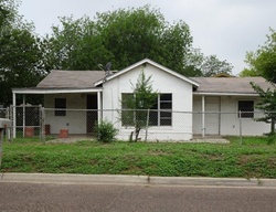 Foreclosure Listing in FLORES AVE LAREDO, TX 78041