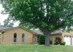 Foreclosure Listing in NW EISENHOWER DR LAWTON, OK 73505